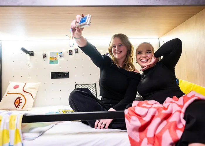 Easy One Premium Art Hotel apartamentowy 3*