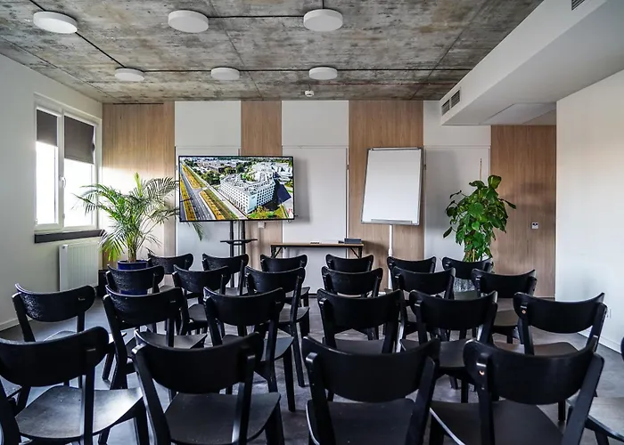 Easy One Premium Art Hotel apartamentowy 3*