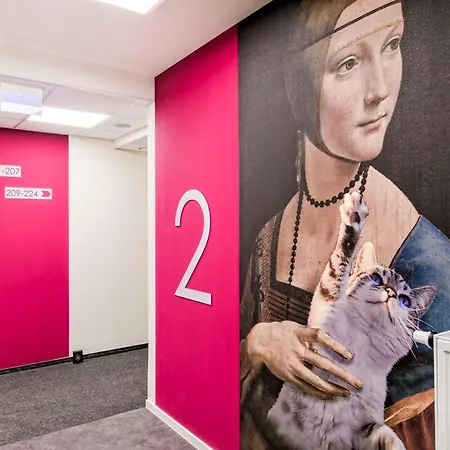 Easy One Premium Art 3*