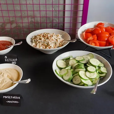 Easy One Premium Art Aparthotel