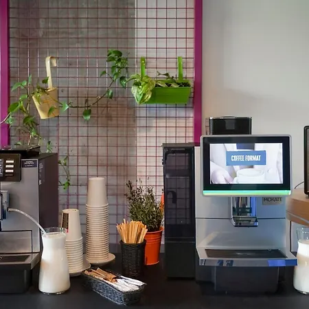 Aparthotel Easy One Premium Art