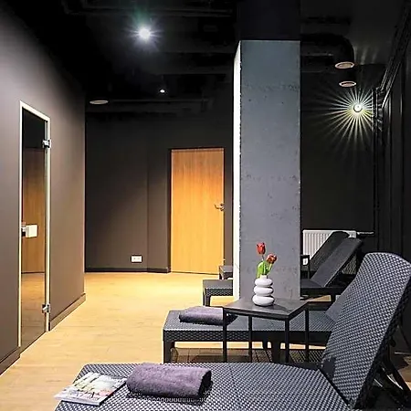 Easy One Premium Art Aparthotel