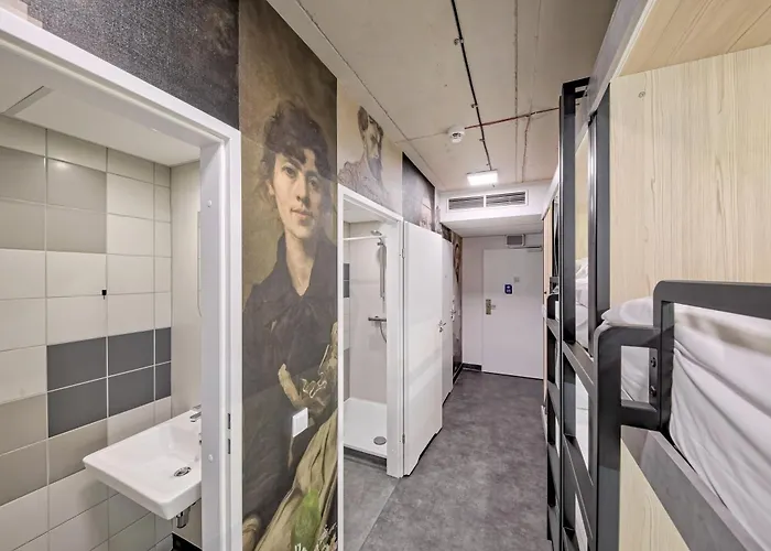 Easy One Premium Art 3*