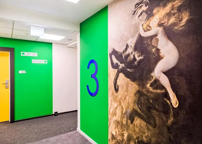 Easy One Premium Art 3*