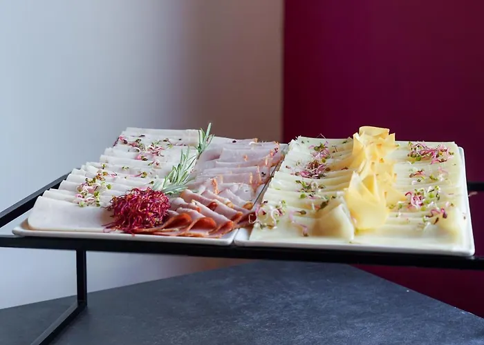 Easy One Premium Art 3*