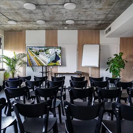 Easy One Premium Art Apart Otel 3*