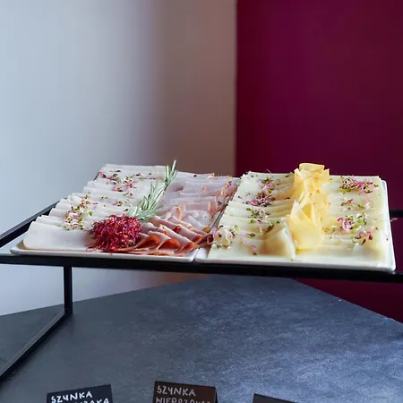 Easy One Premium Art 3*