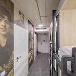 Apartahotel Easy One Premium Art
